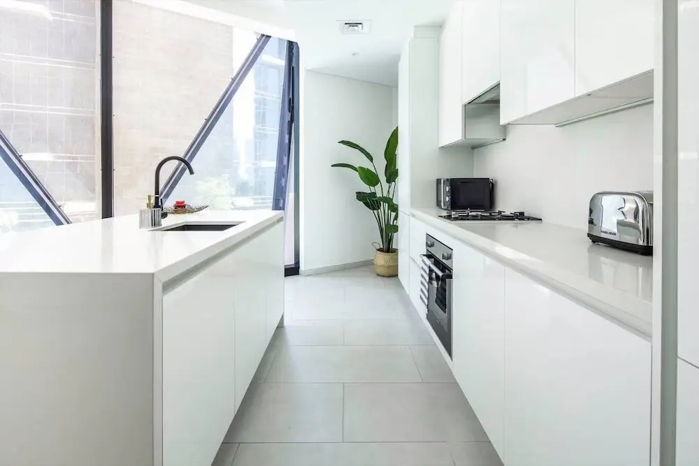 Дубай: Modern + Minimalist 1BR in Burj Khalifa Boulevard!