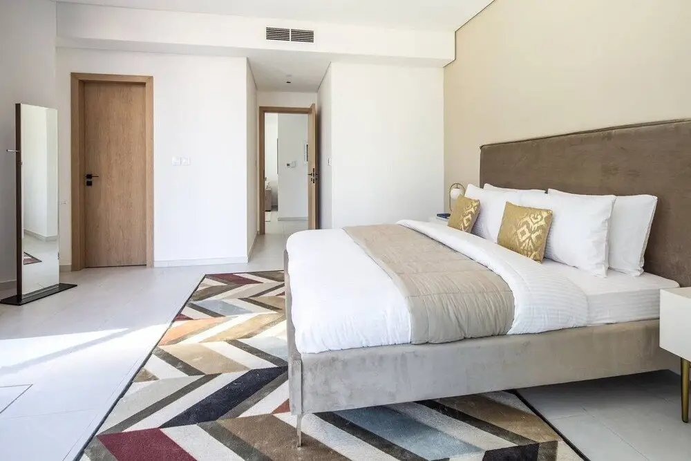 Дубай: Modern + Minimalist 1BR in Burj Khalifa Boulevard!