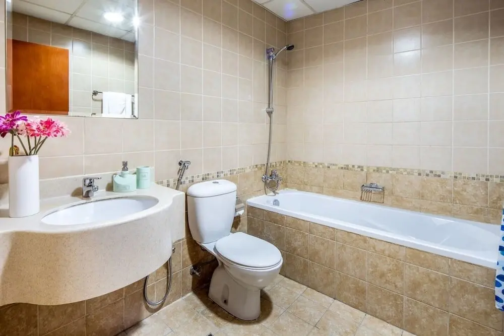 Дубай: Timelessly Modern 3BR w/ Fascinating Marina Views!