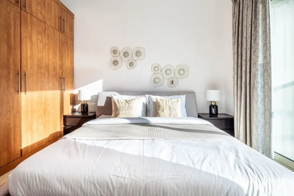 Дубай: Timelessly Modern 3BR w/ Fascinating Marina Views!