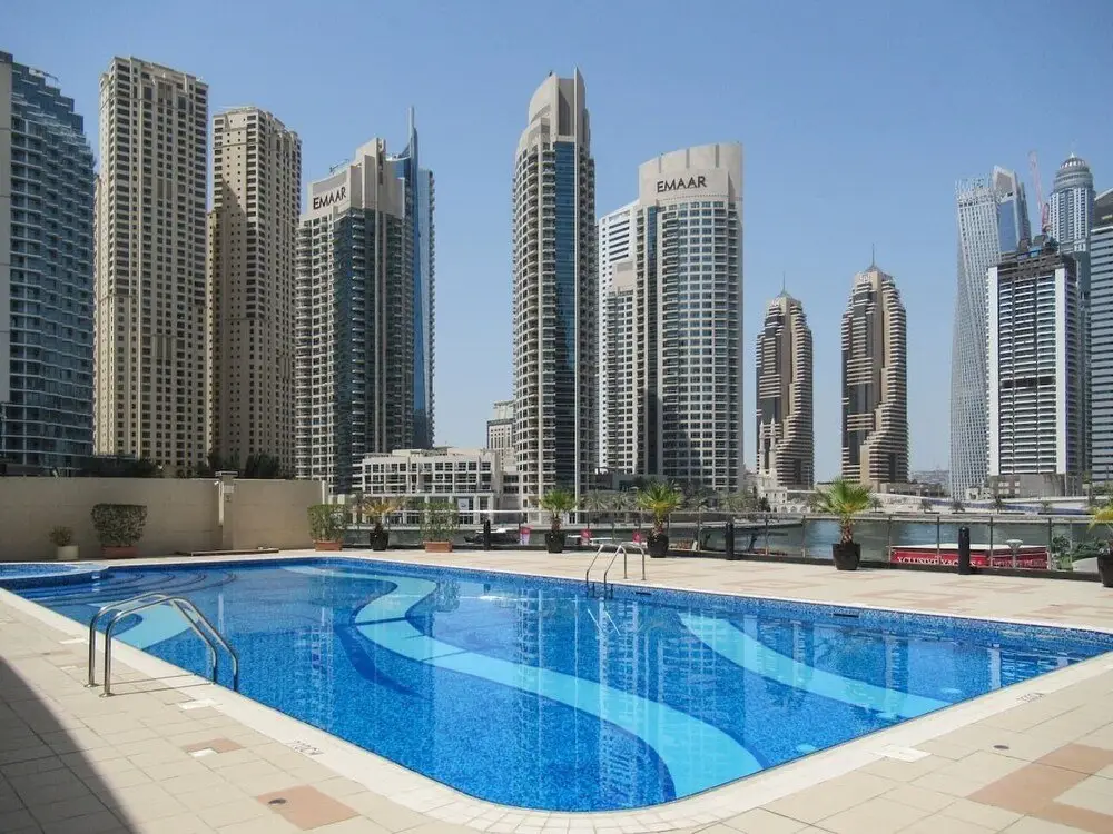 Дубай: Timelessly Modern 3BR w/ Fascinating Marina Views!