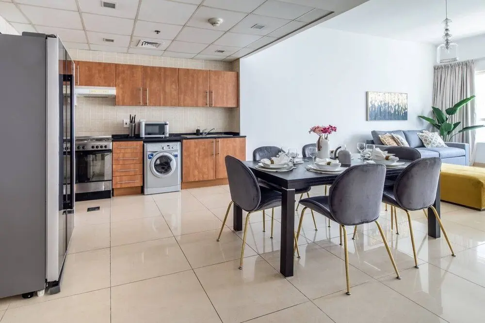 Дубай: Timelessly Modern 3BR w/ Fascinating Marina Views!