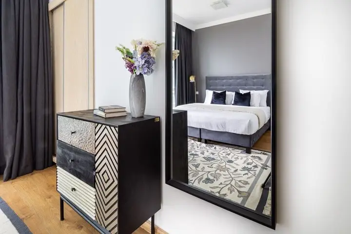 Дубай: Grand 2BR w/ a Full Sea View & Direct Beach Access