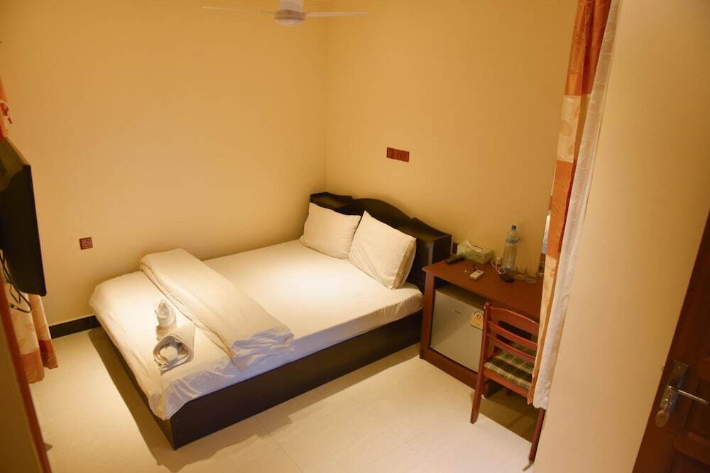 Хураа: Nalaveshi Inn, Huraa