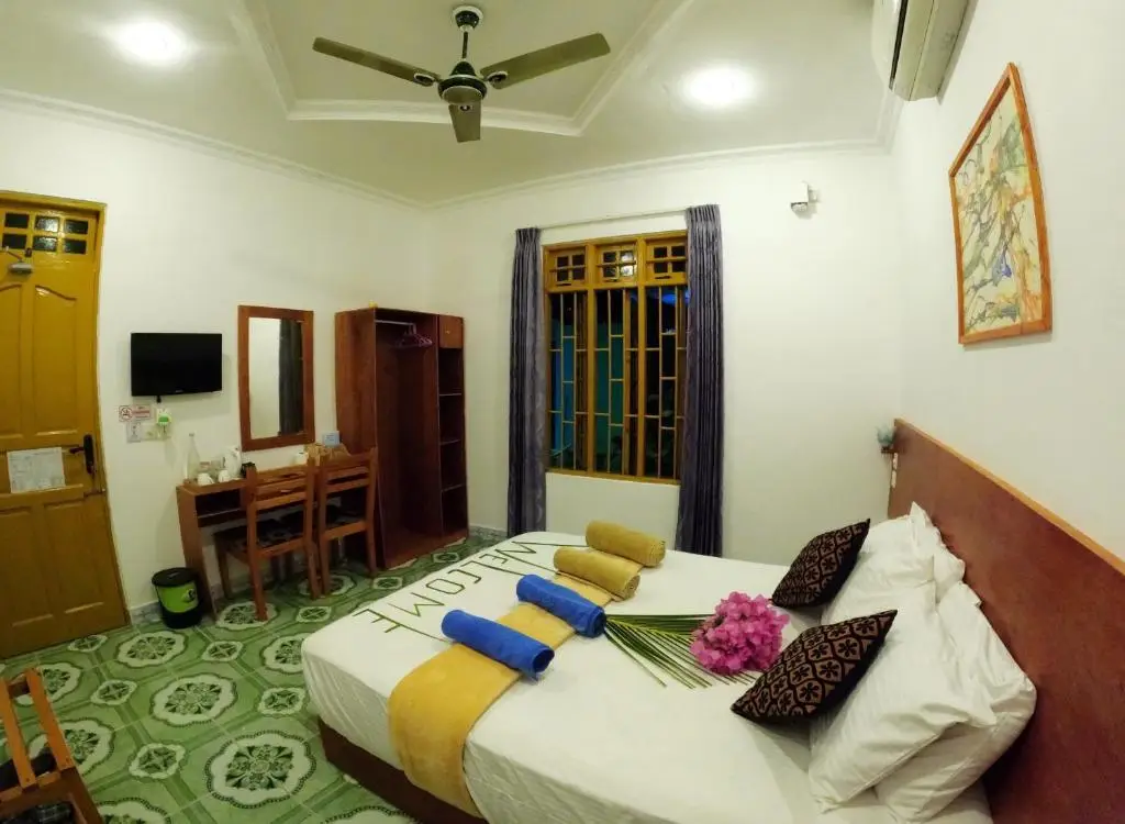 Гураиду (Атолл Каафу): Adroit Beach Inn
