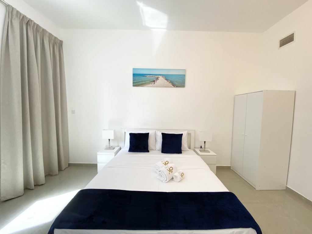 Дубай: Panoramic Marina views 3BR Dubai Marina Apartments