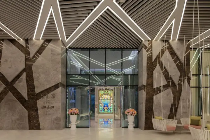 Дубай: SLS Dubai Hotel & Residences