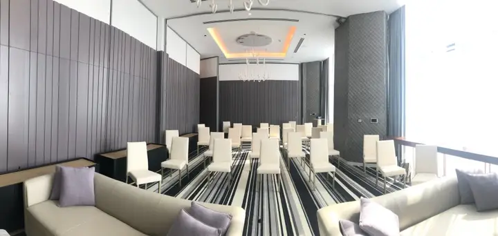 Дубай: SLS Dubai Hotel & Residences