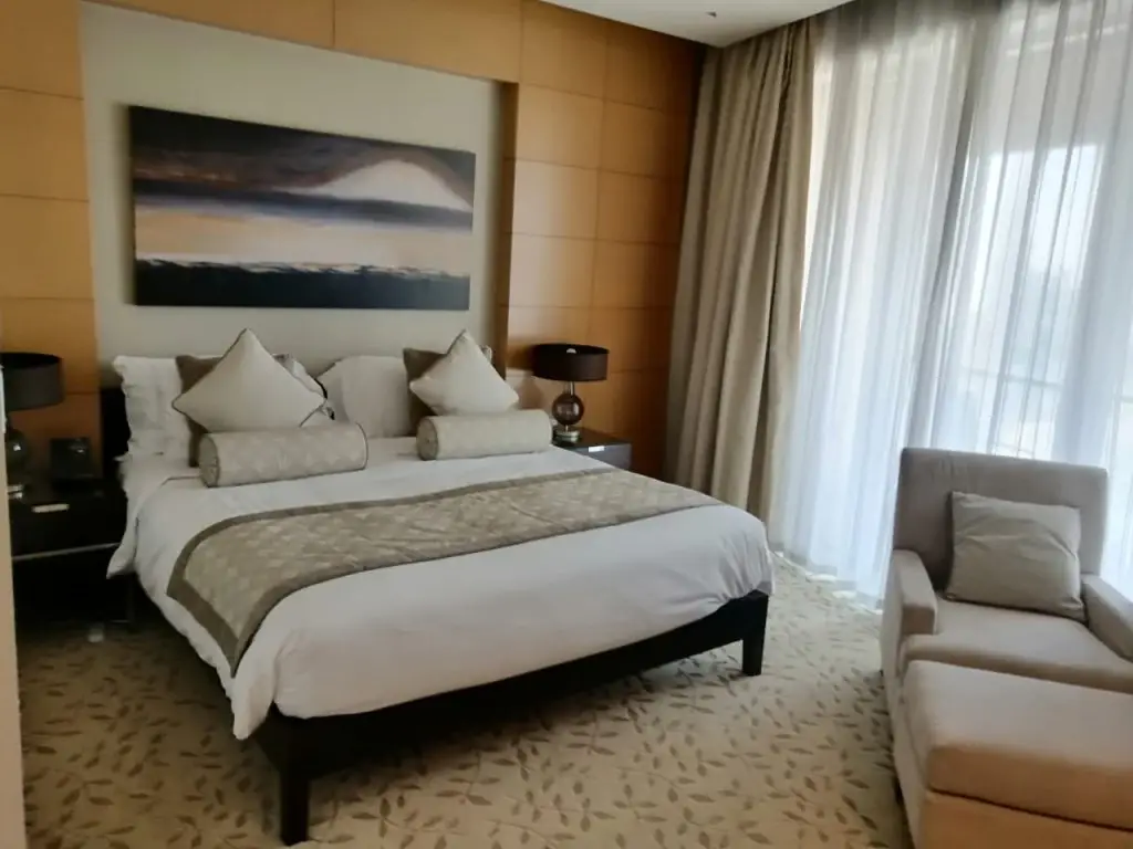 Дубай: The Address Dubai Mall Extra Large Luxury -1bed
