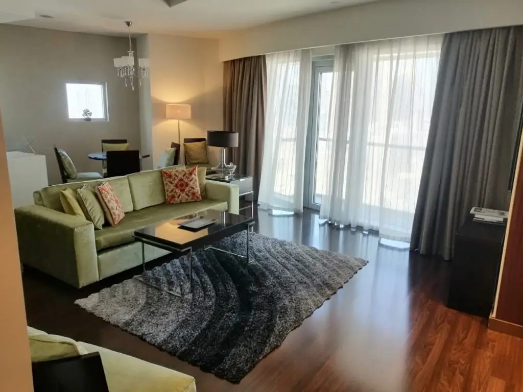 Дубай: The Address Dubai Mall Extra Large Luxury -1bed