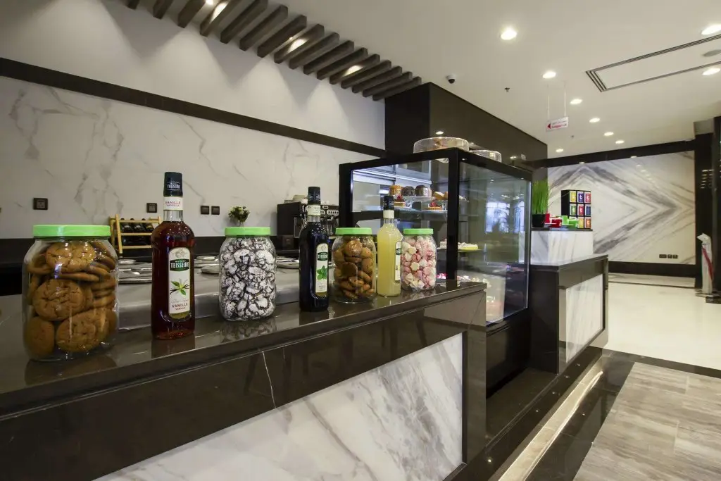 Дубай: TIME Onyx Hotel Apartments