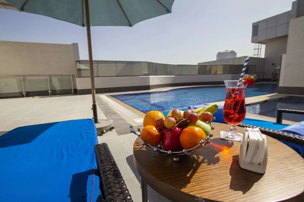 Дубай: TIME Onyx Hotel Apartments