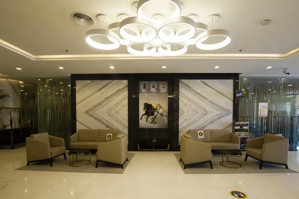 Дубай: TIME Onyx Hotel Apartments