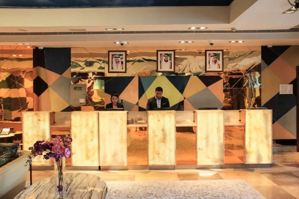 Дубай: Отель The Leela Hotel Deira
