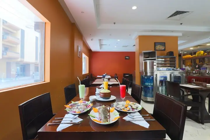 Дубай: OYO 332 Syaj Hotel