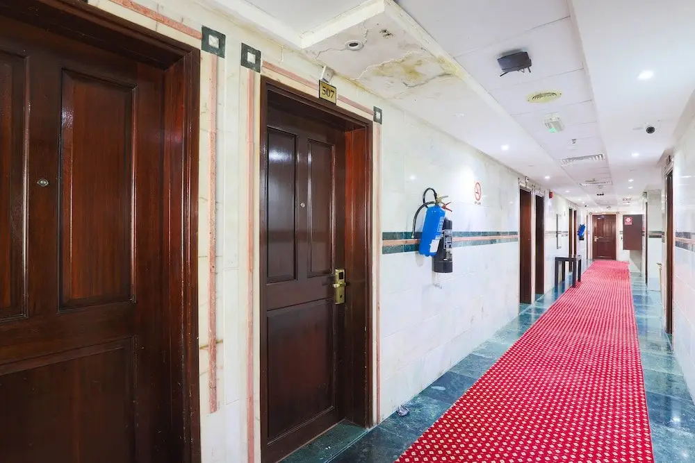 Дубай: OYO 332 Syaj Hotel