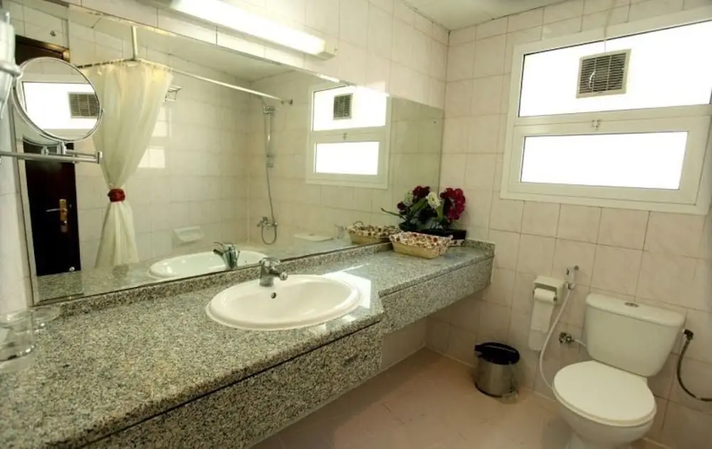 Дубай: OYO 332 Syaj Hotel