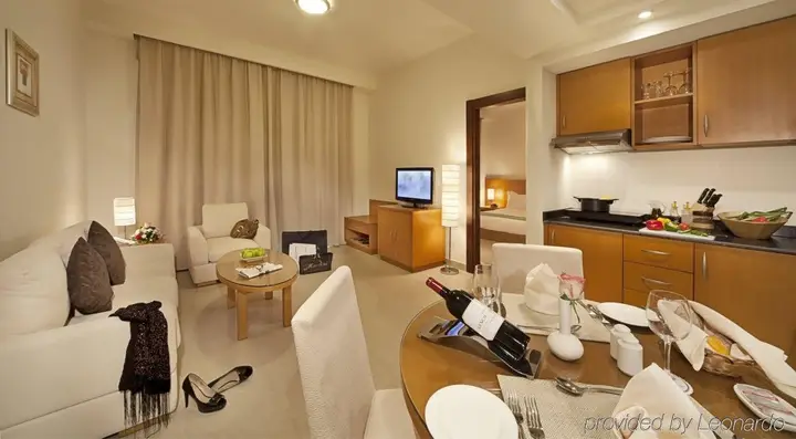 Рас-эль-Хайма: Al Hamra Residence