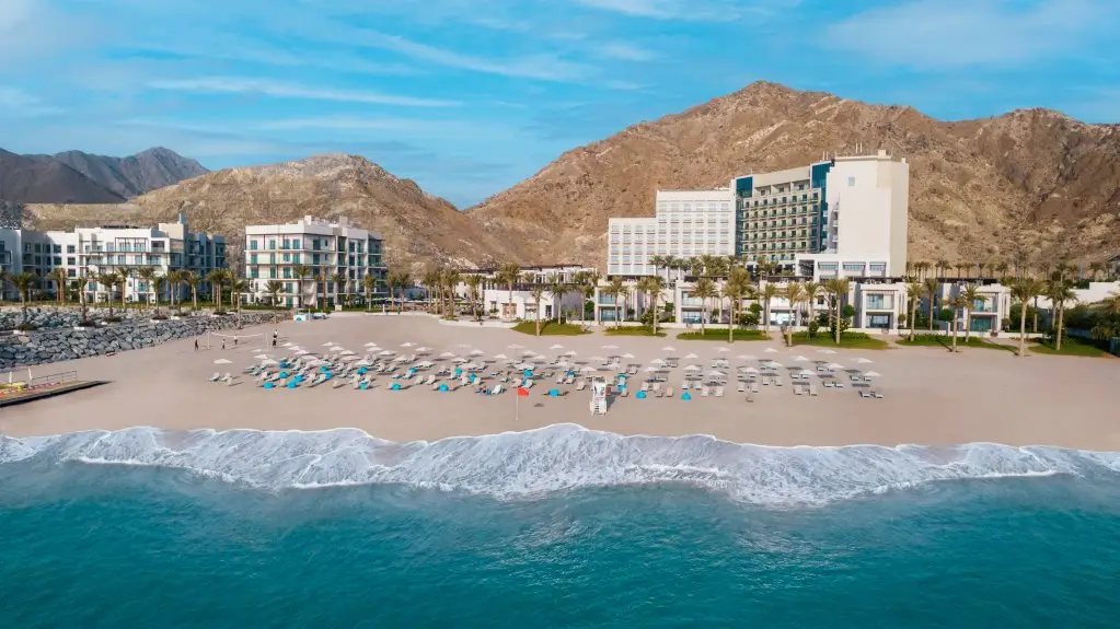 Мурба: Address Beach Resort Fujairah