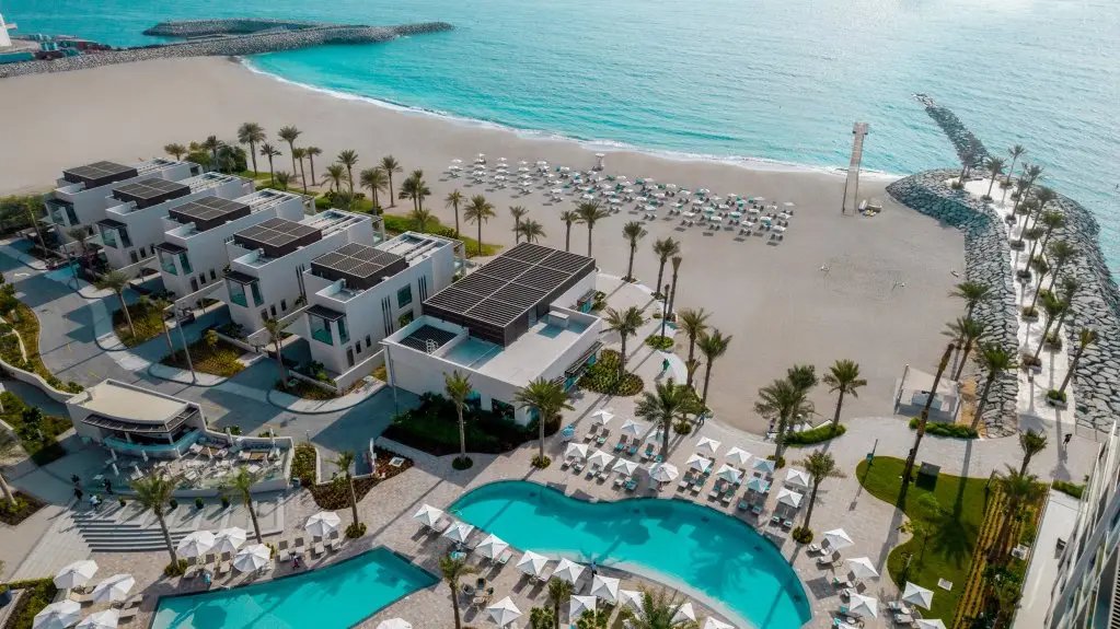 Мурба: Address Beach Resort Fujairah