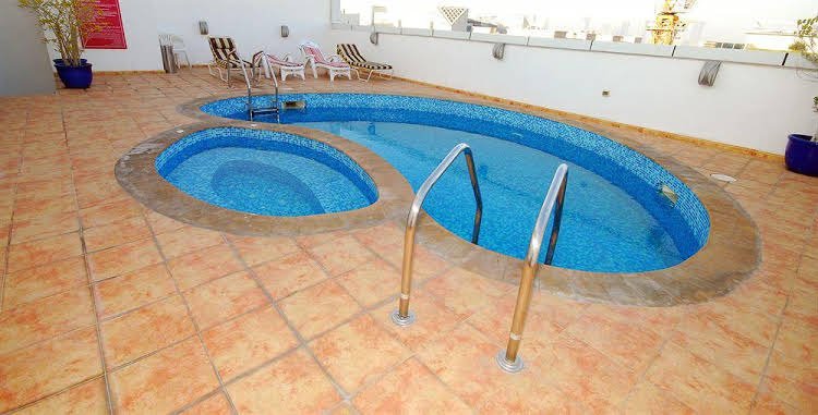 Абу-Даби: Euro Hotel Apartments