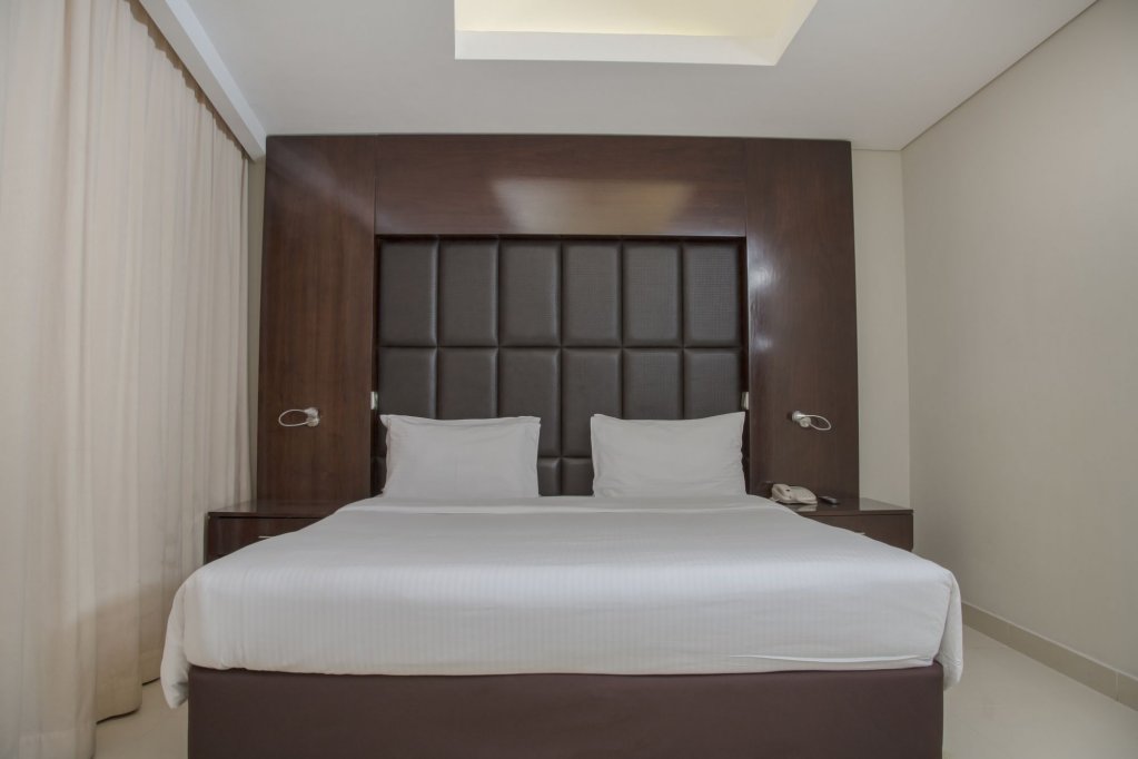 Дубай: Staybridge Suites Dubai Internet City, an IHG Hotel