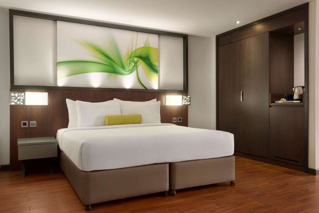 Дубай: Howard Johnson Plaza By Wyndham Dubai Deira