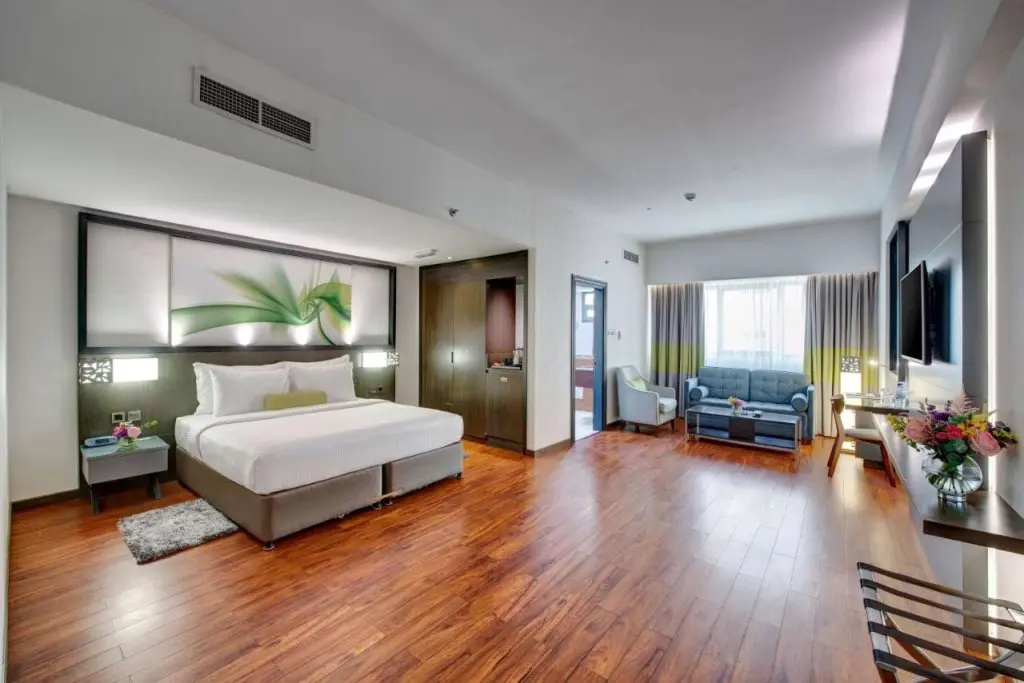 Дубай: Howard Johnson Plaza By Wyndham Dubai Deira