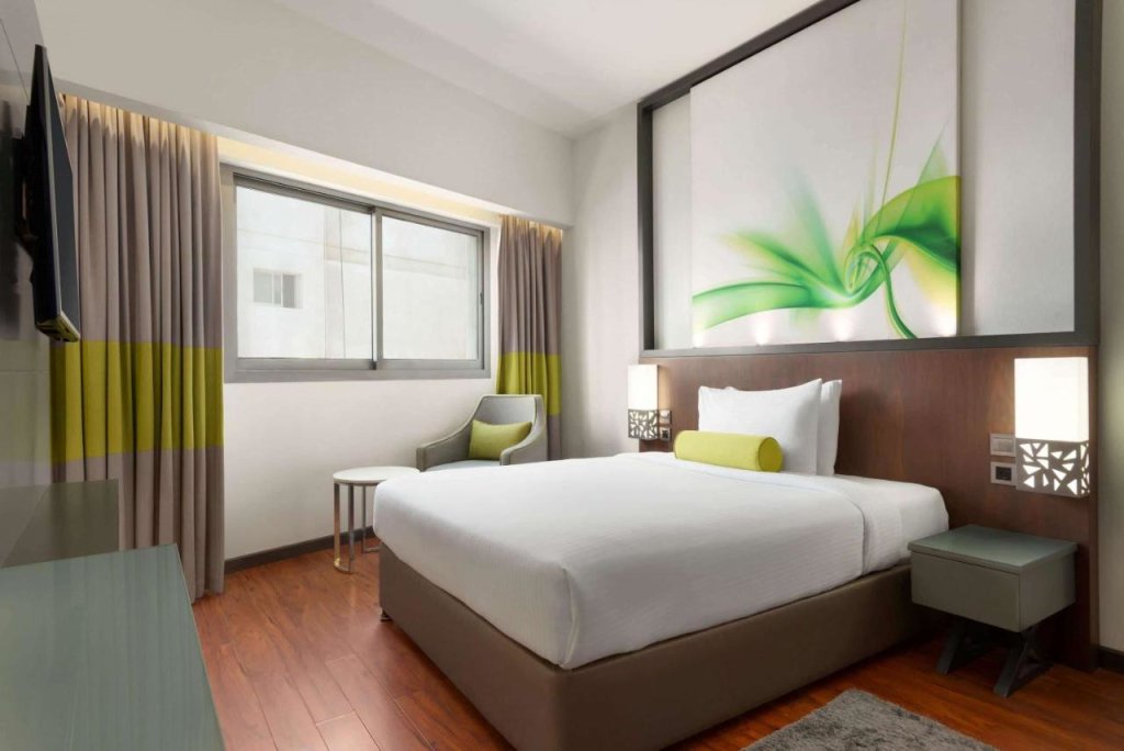 Дубай: Howard Johnson Plaza By Wyndham Dubai Deira