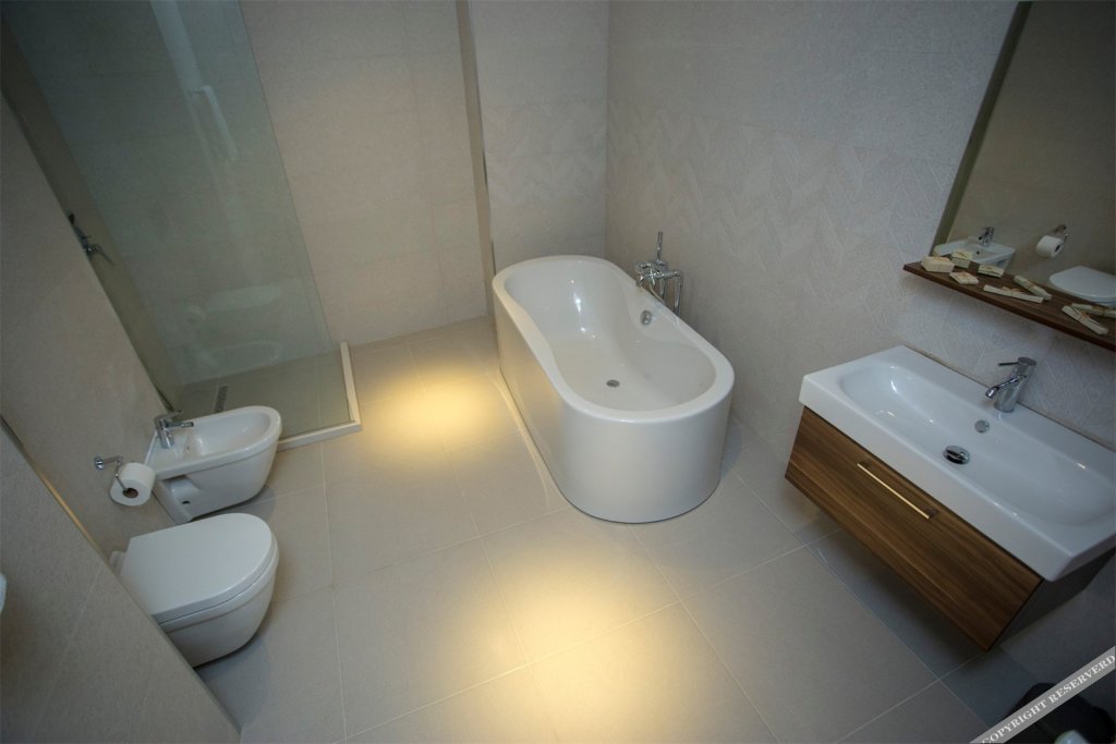 Батуми: Downtown Hotel