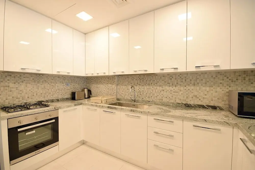 Дубай: Key Host - Regent Court 14
