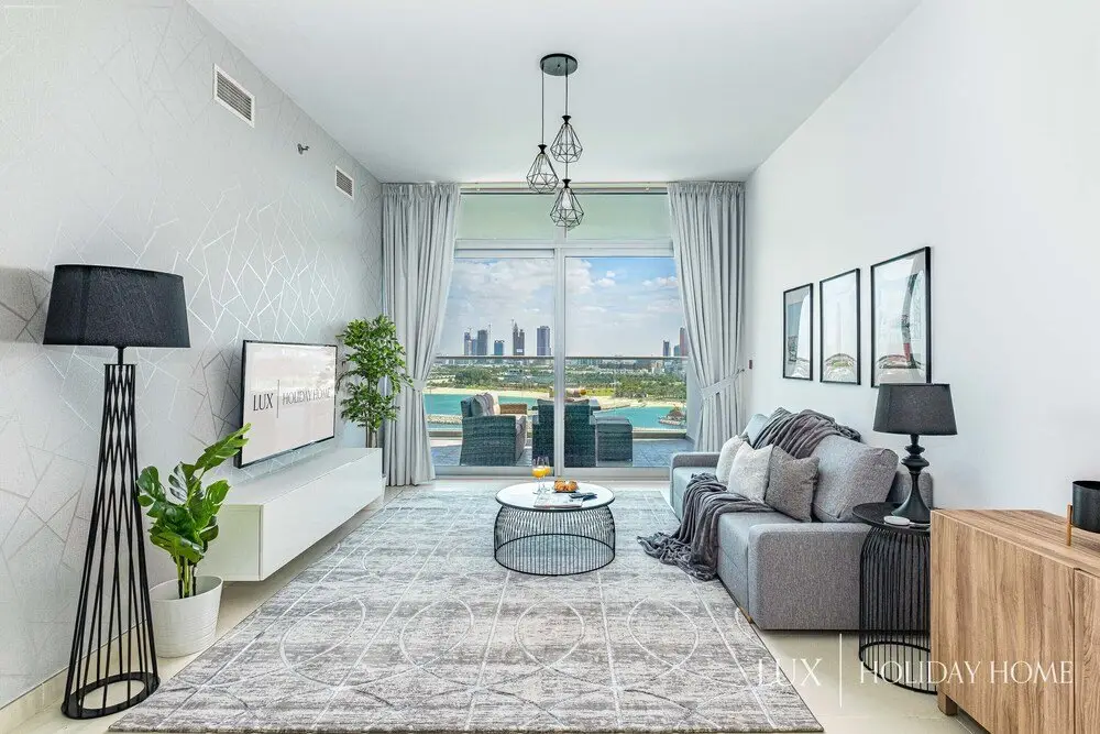 Дубай: LUX Holiday Home - Azure Residence 2