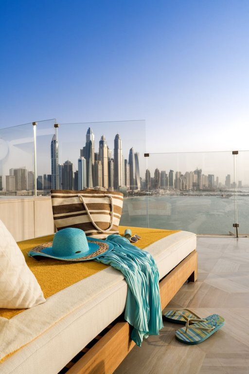 Дубай: Platinium Holiday Home at Five Residences Palm Jumeirah Dubai