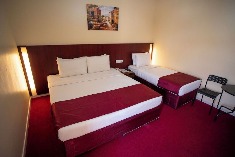 Дубай: Al Karnak Hotel