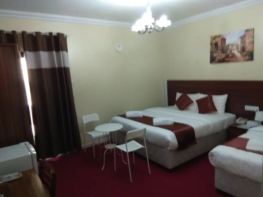 Дубай: Al Karnak Hotel