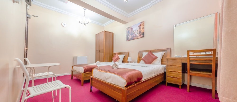 Дубай: Al Karnak Hotel