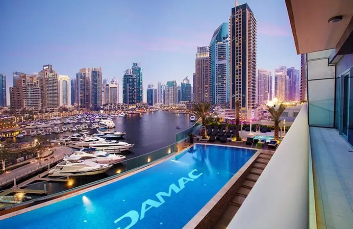 Дубай: LUX Holiday Home - DAMAC Residenze 2
