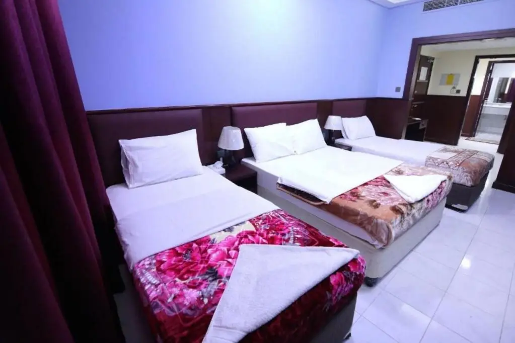 Дубай: Tanha Hotel