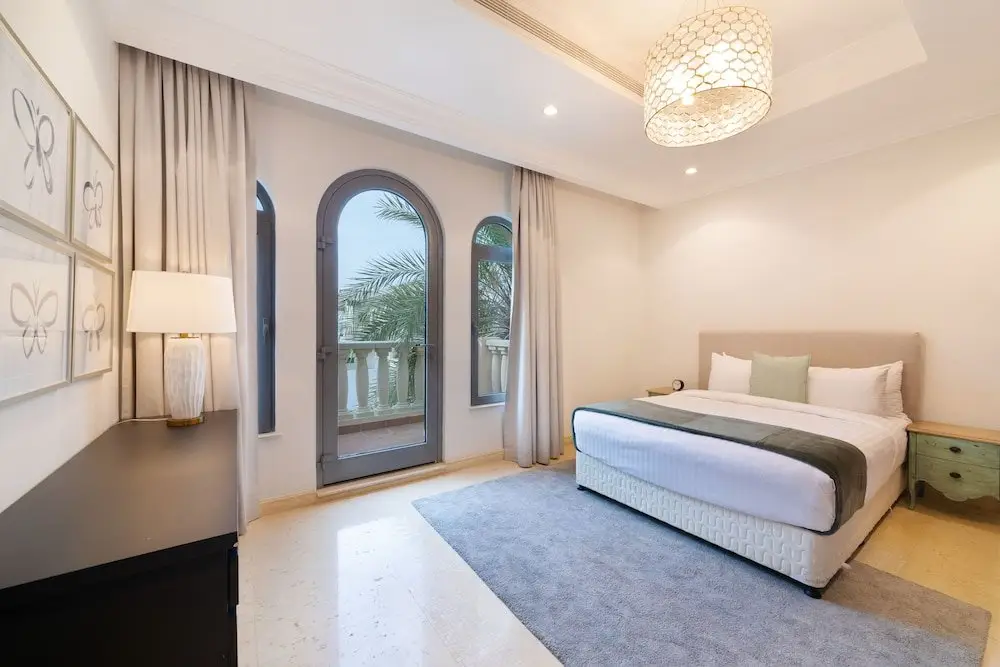 Дубай: Maison Privee Private Pool and Beach Access Villa w/ Cinematic Vws