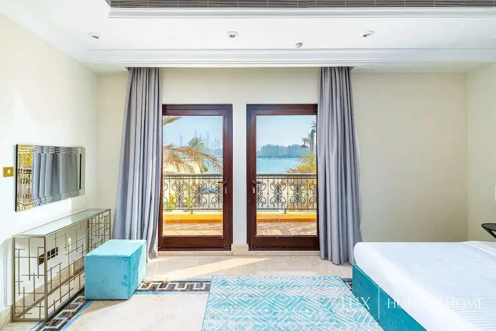 Дубай: LUX Holiday Home - Frond A 1