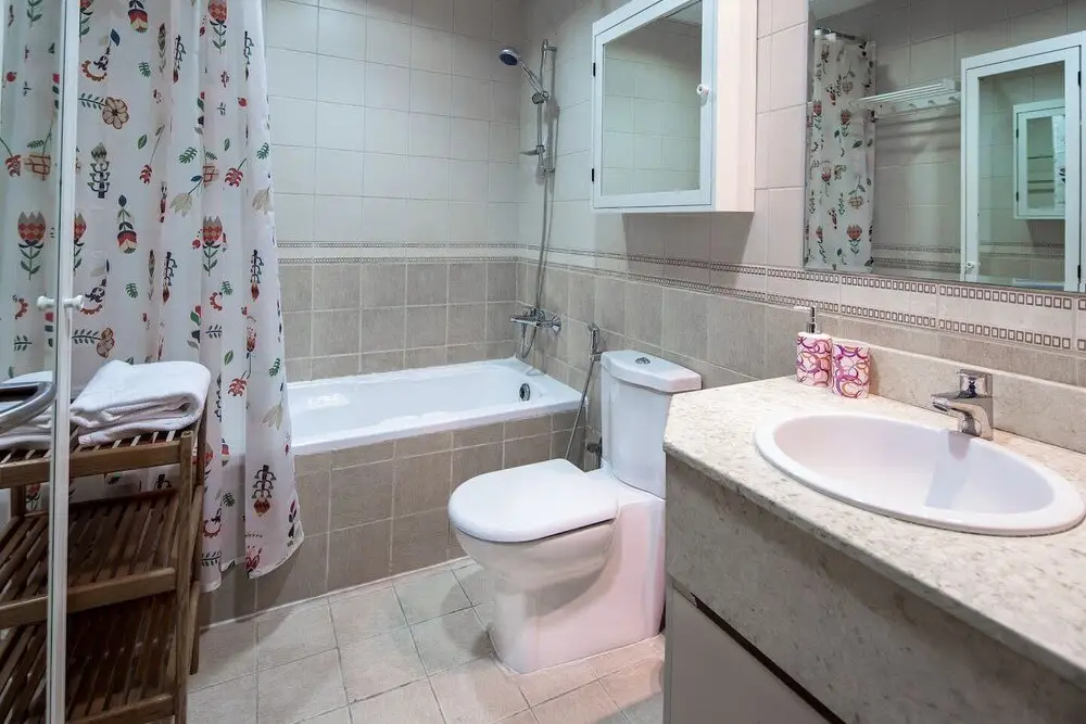 Дубай: Spacious + Beautiful Private Villa in JVC