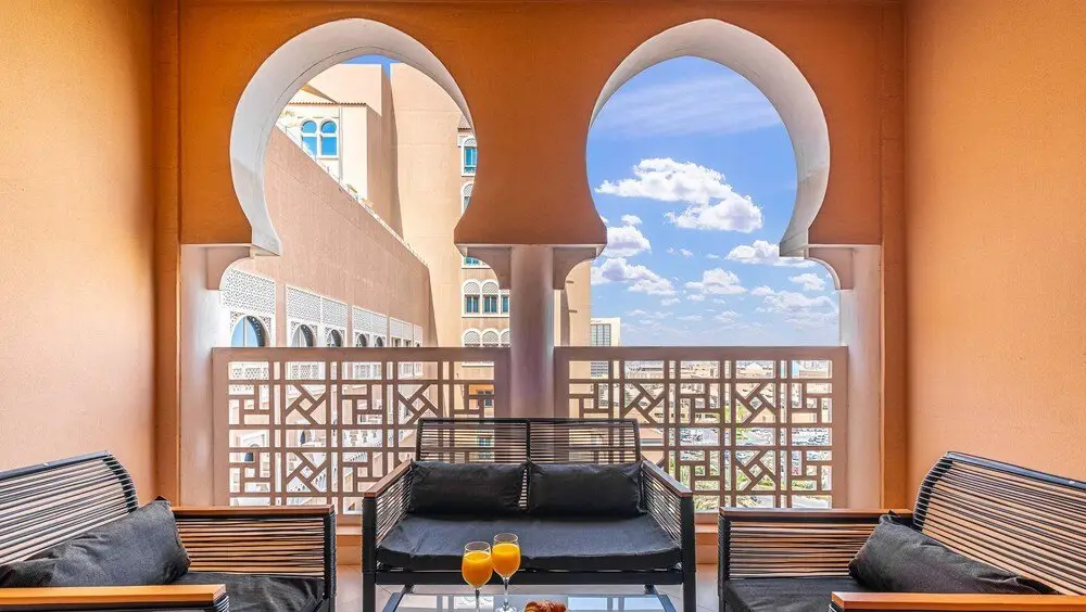 Дубай: LUX Holiday Home - IBN Residence 2