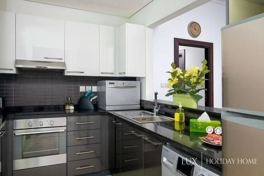 Дубай: LUX Holiday Home - Silverene Towers 2