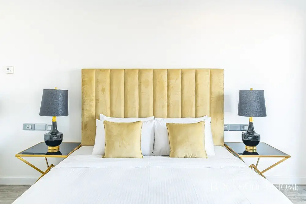 Дубай: LUX Holiday Home - IBN Residence 1