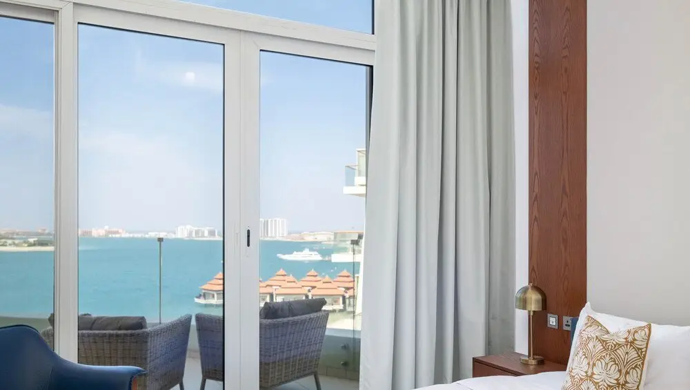 Дубай: LUX Holiday Home - Royal Bay 1