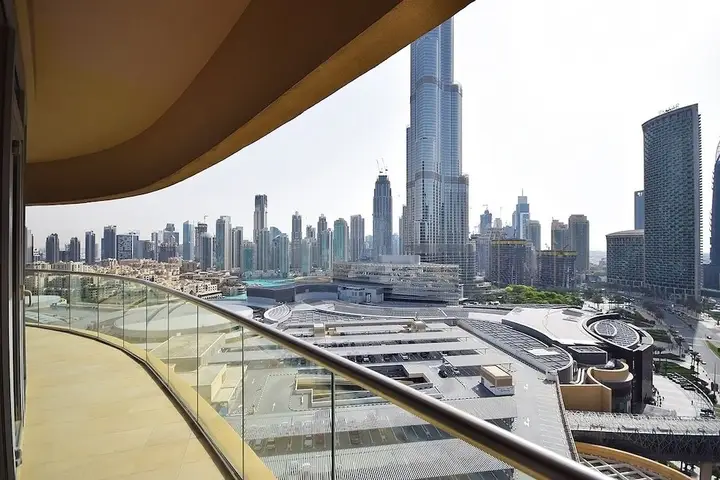 Дубай: Key Host - Downtown Dubai Mall