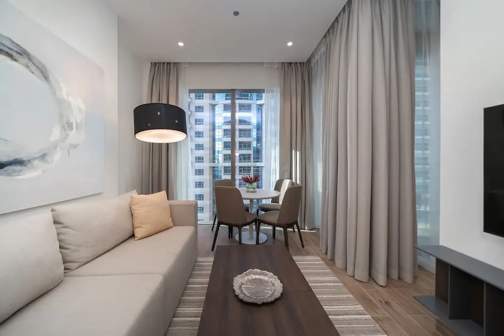 Дубай: HiGuests - Marina Gate Jumeirah Living