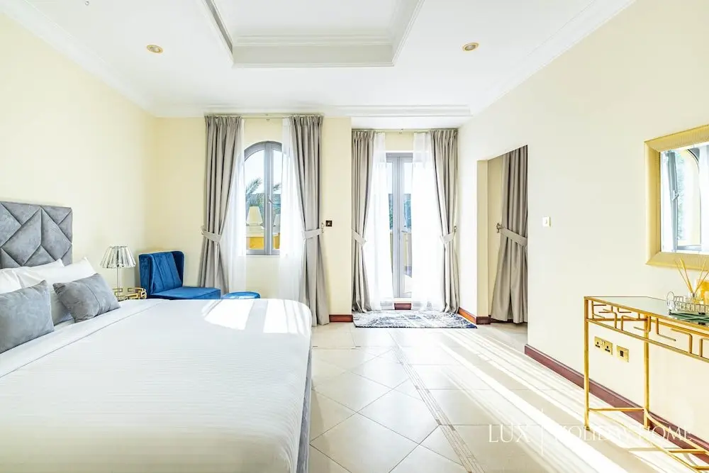 Дубай: LUX Holiday Home - Frond E 1