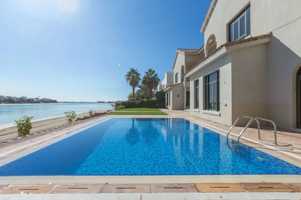 Дубай: Maison Privee Frond Villa L
