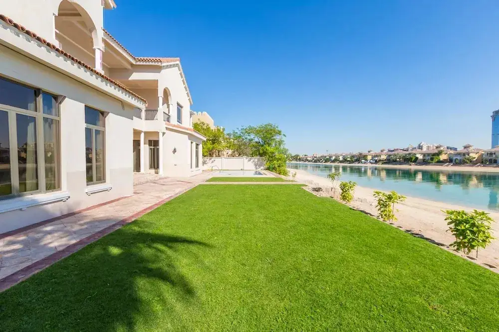 Дубай: Maison Privee Frond Villa L
